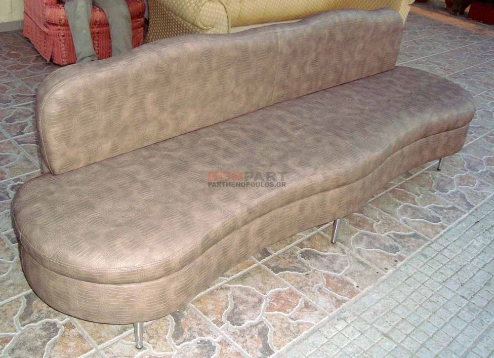 Κατασκευή καναπέ για κομμωτήριο